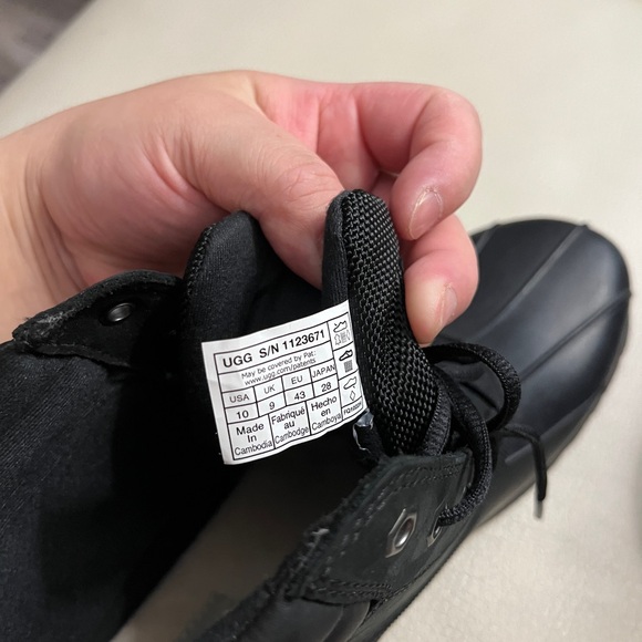 NWB - UGG Men's Gatson Mid Lace Up Boots - EU 43/US 10 - Picture 11 of 13